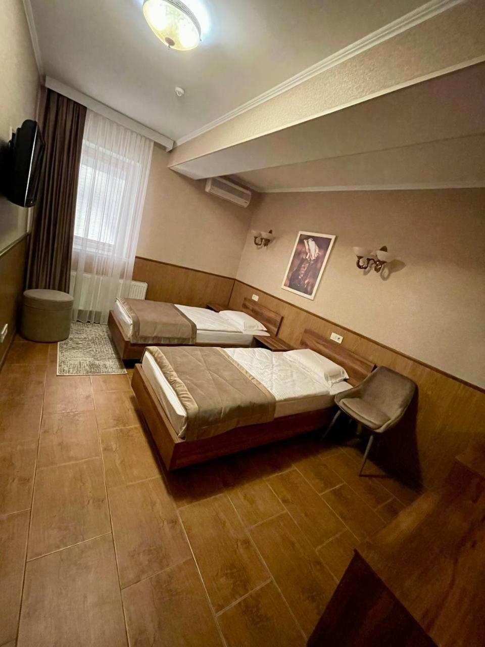 Sport Hotel 2 Čerkasy Esterno foto