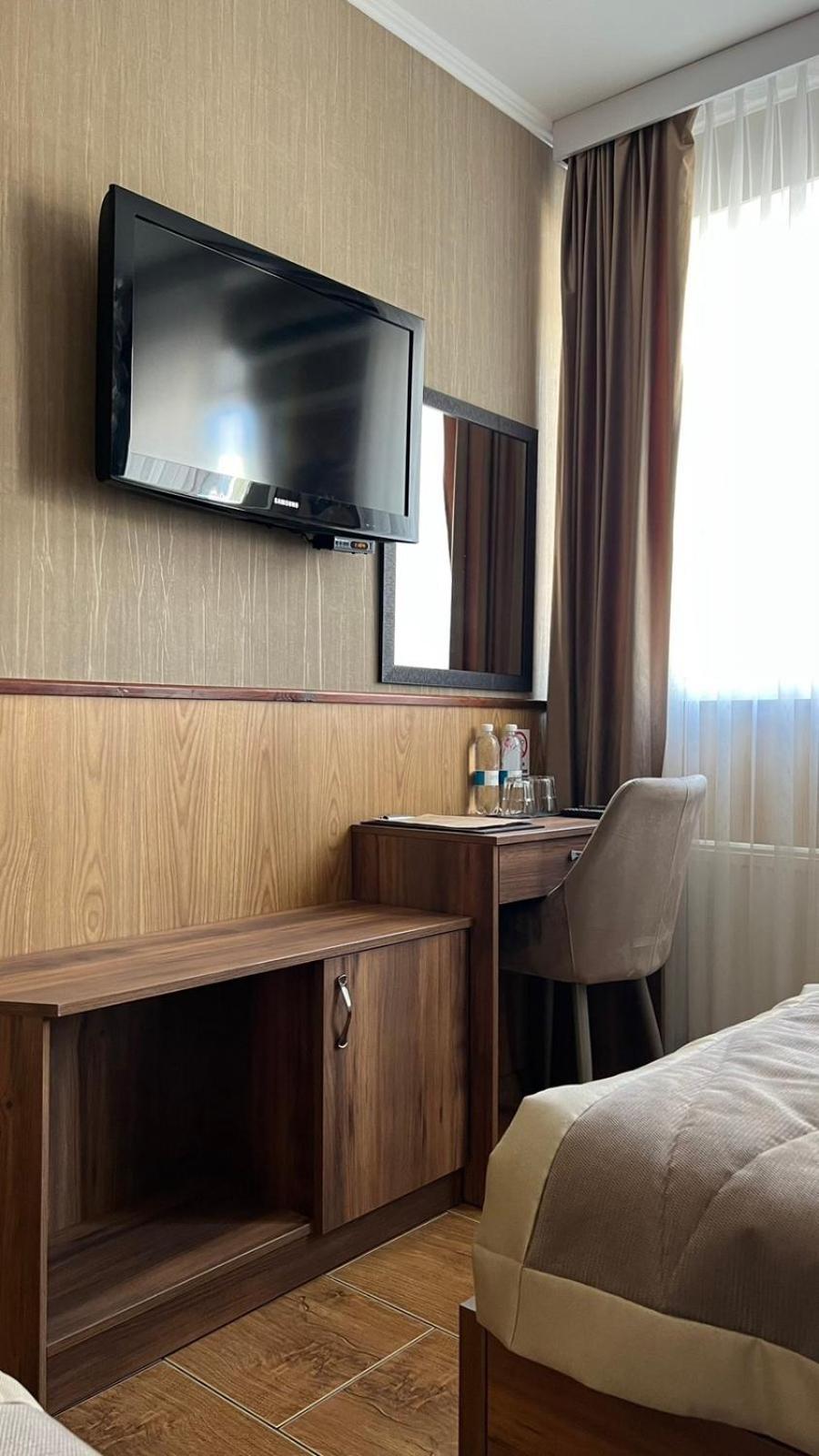 Sport Hotel 2 Čerkasy Esterno foto